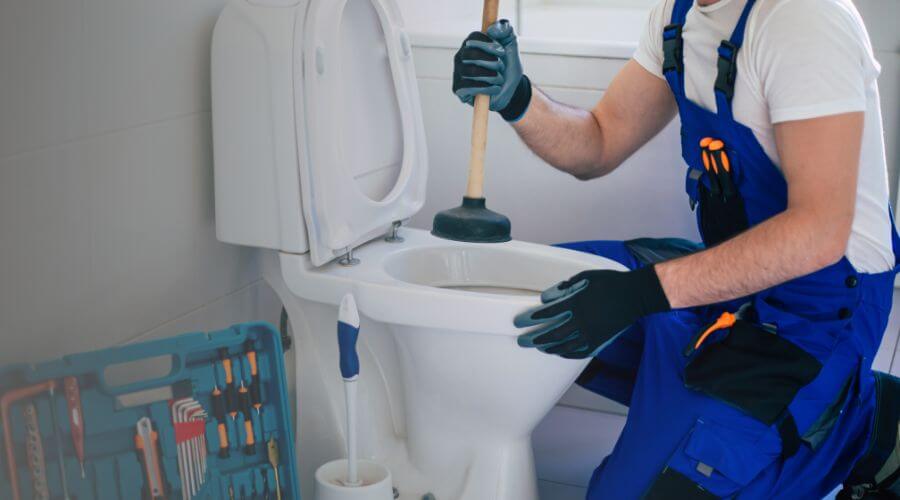 Local annual plumbing maintenance in Hazleton, IN
